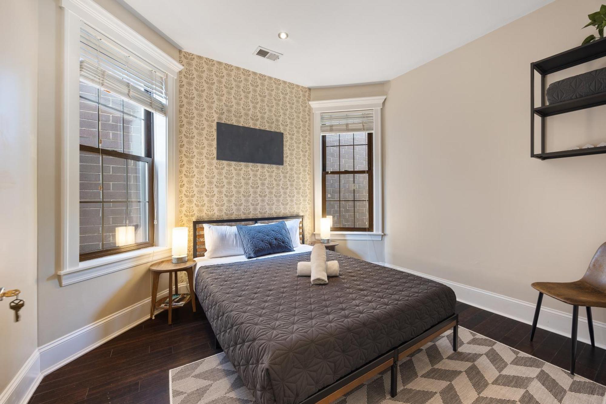 Wrigleyville Suites Chicago Exterior photo