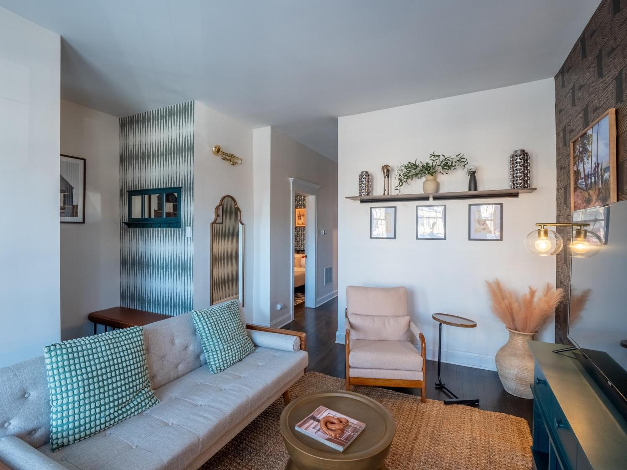 Wrigleyville Suites Chicago Exterior photo